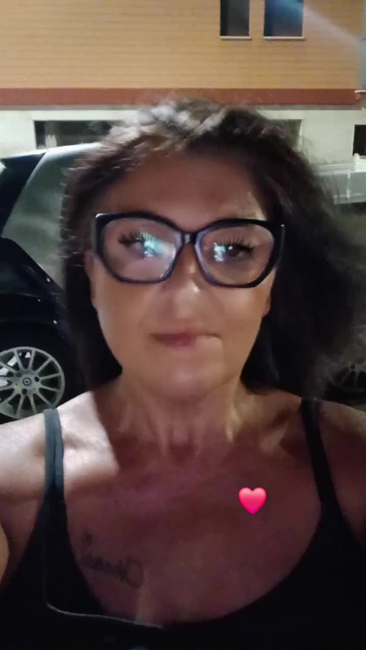 @Cuore di ghiaccio 🖤🖕