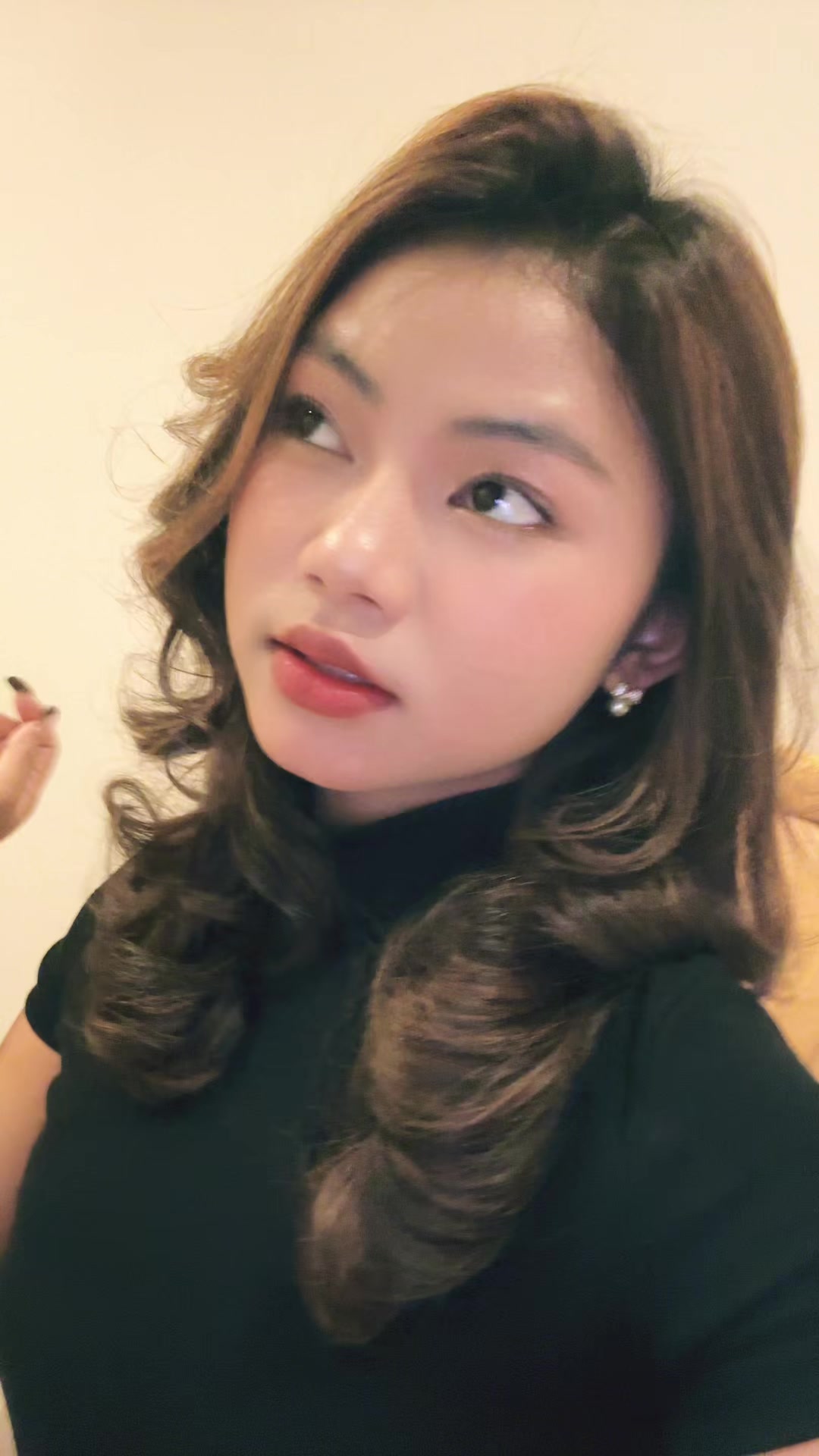 @Ella Dakz