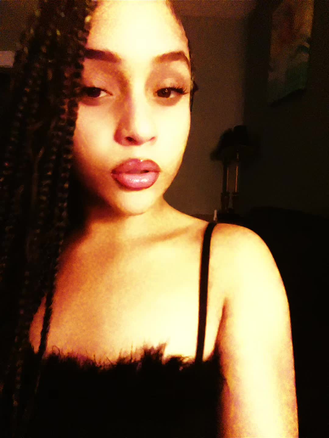 @Aniyah D