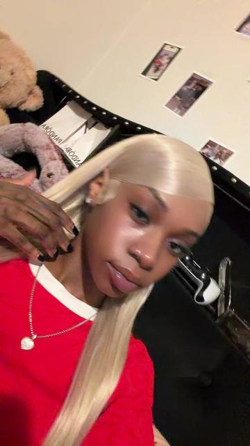 @Gravon_