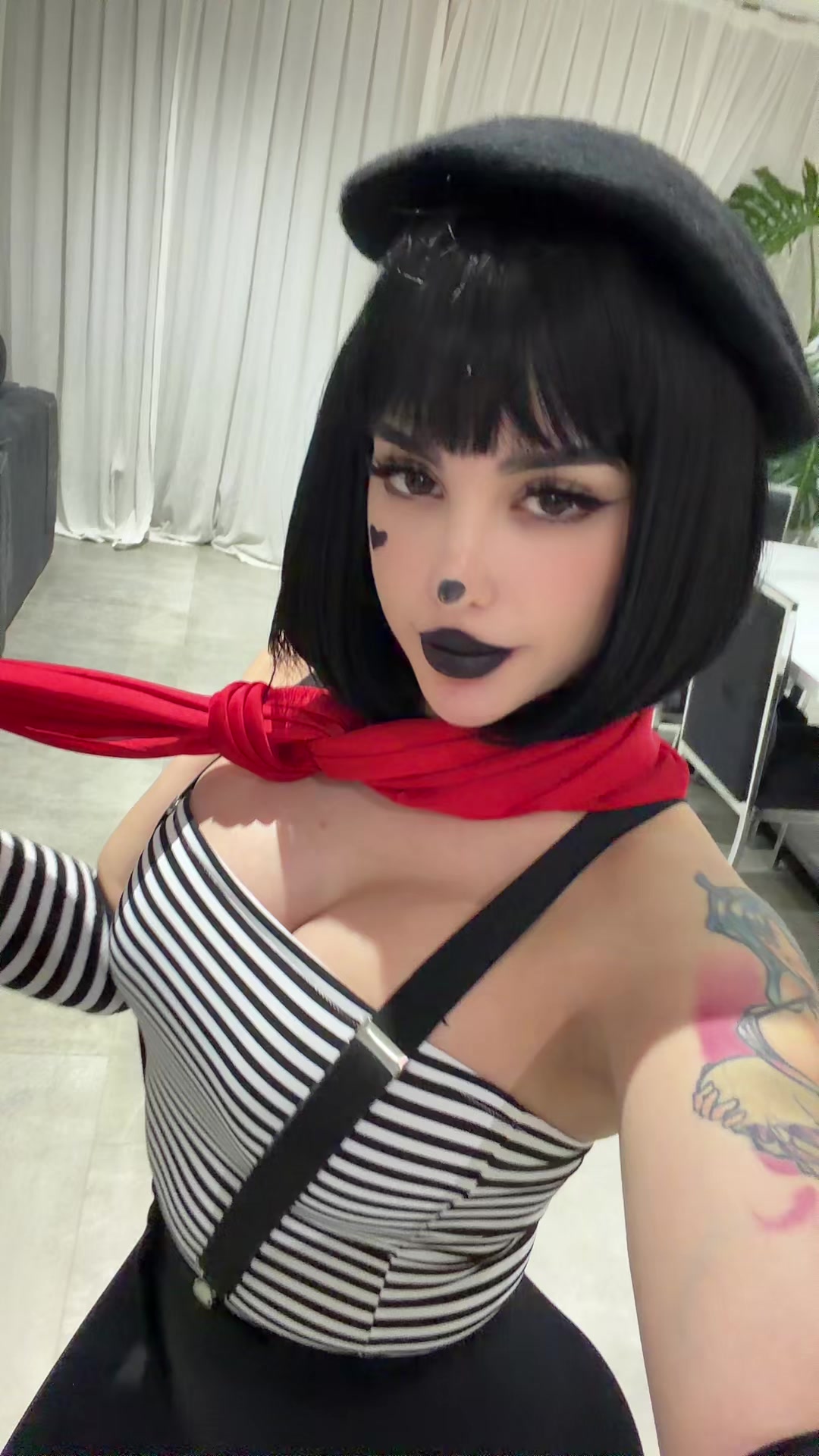 @𝕯𝖊𝖒𝖔𝖓𝖒𝖎𝖐𝖆🖤