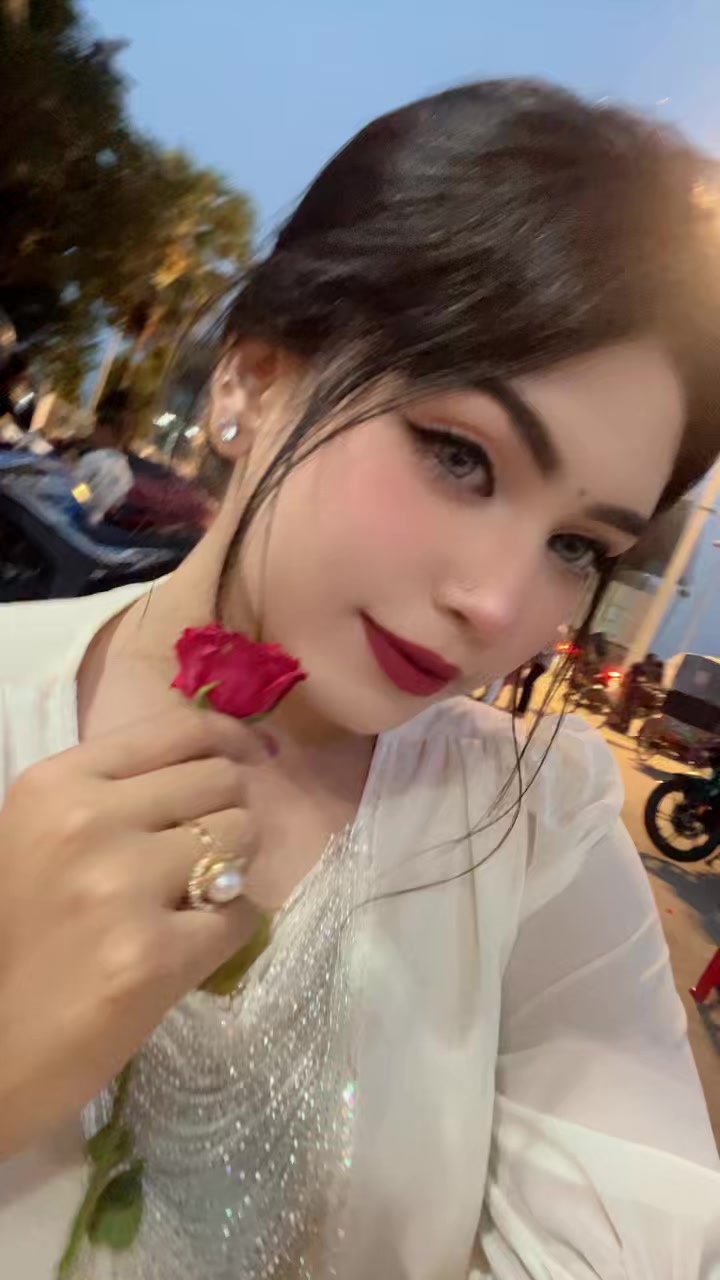 @Mithi🖤