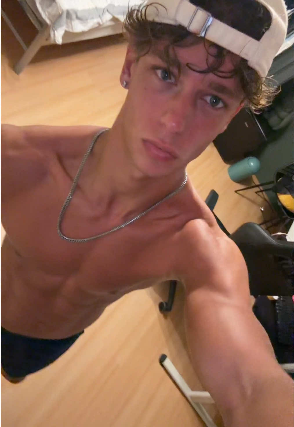 @Semdenhartog