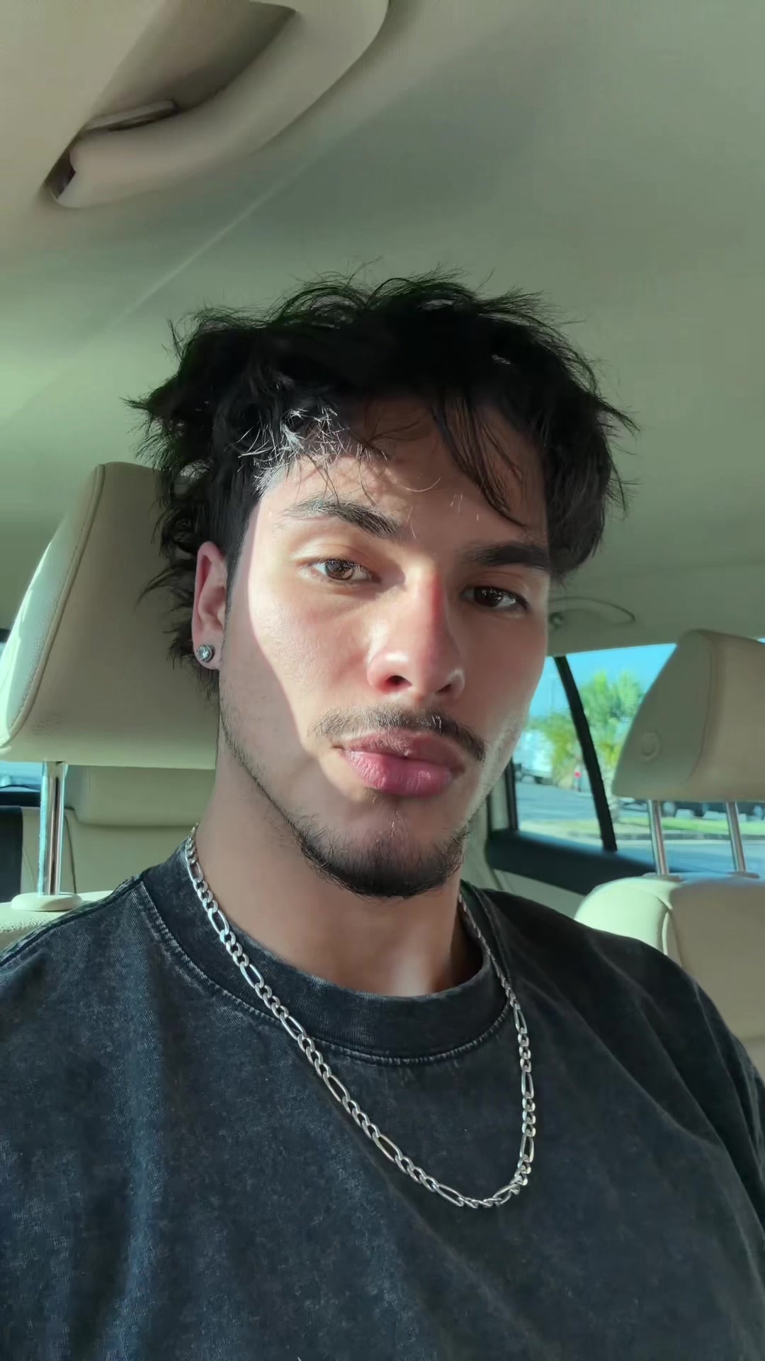 @Lui