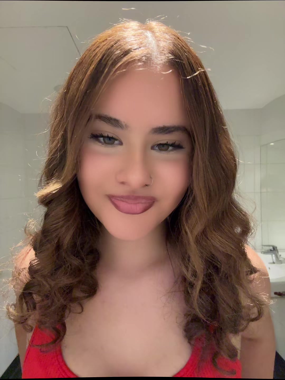 @𝒯ℯ𝓈𝓈𝒶．𝒞ℋ