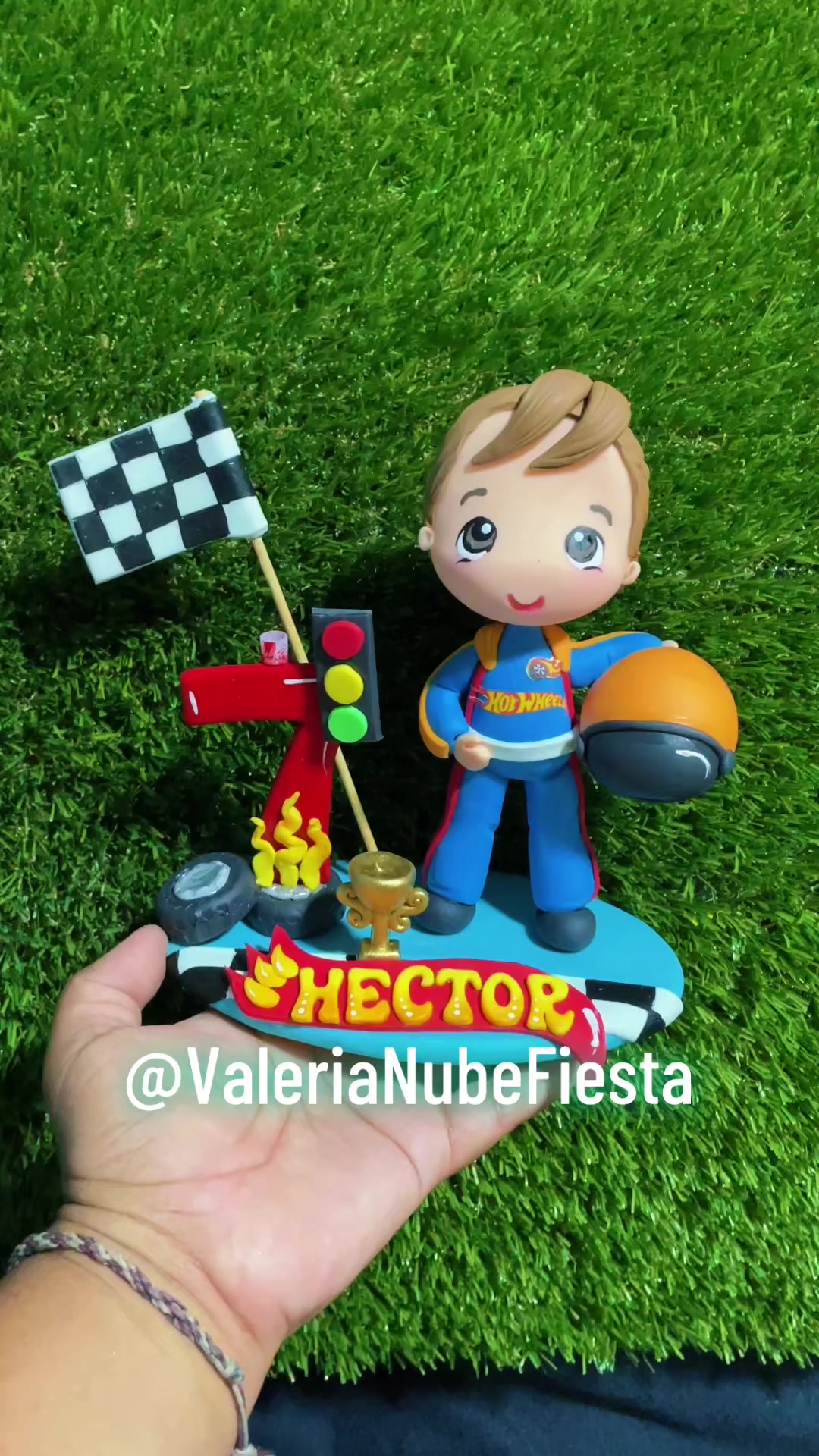 @Valeria NubeFiesta