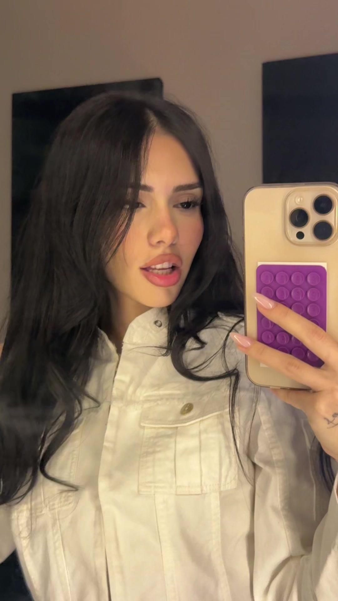 @Mina Çalışkan