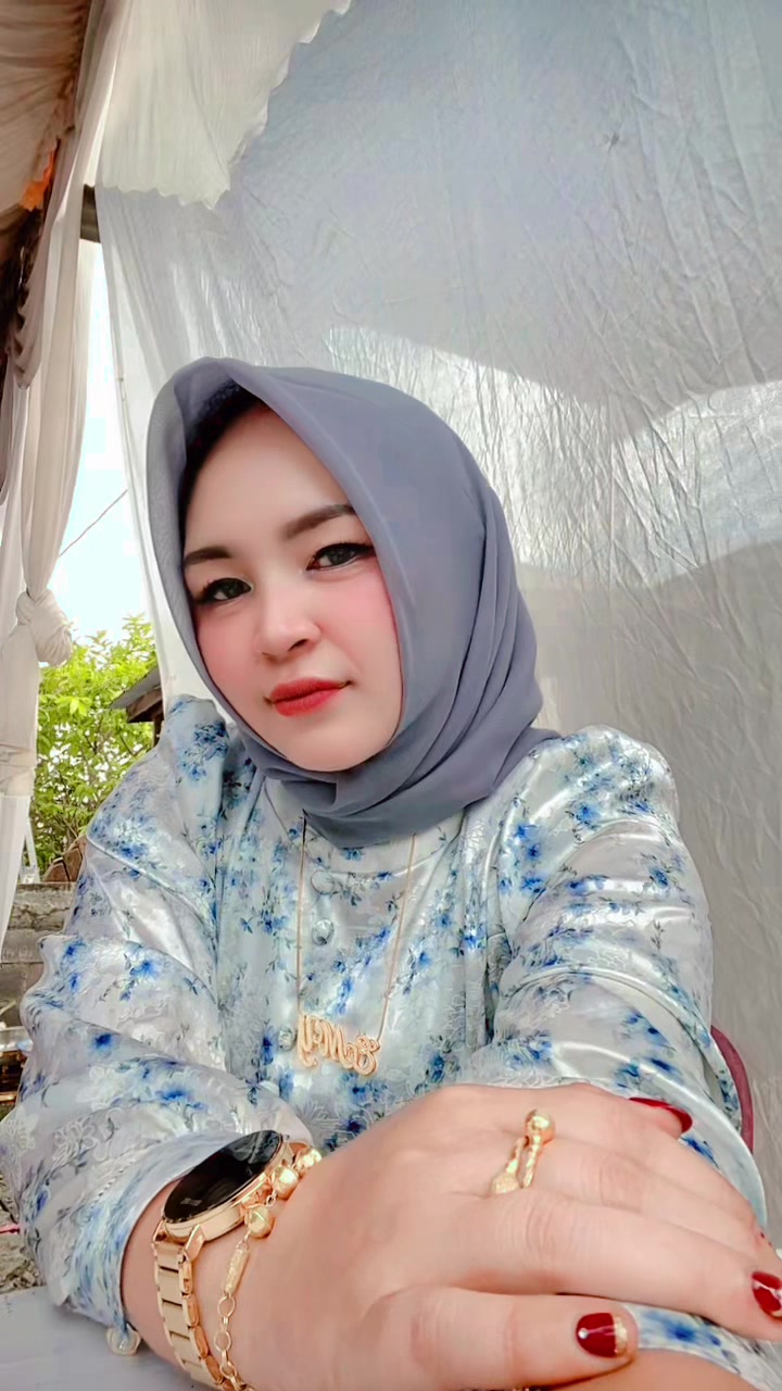 @Emy Mijar