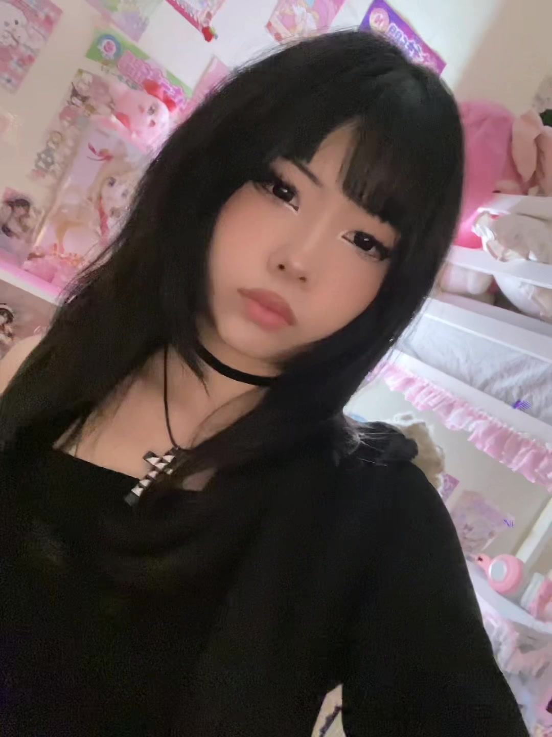 @shy ᢉ𐭩