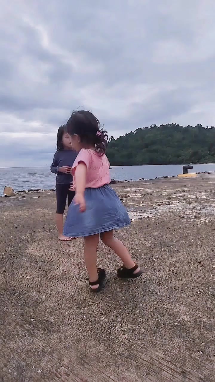 @Panggil saja dewi