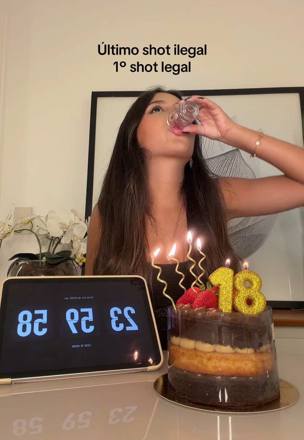 @vickyqueirozz