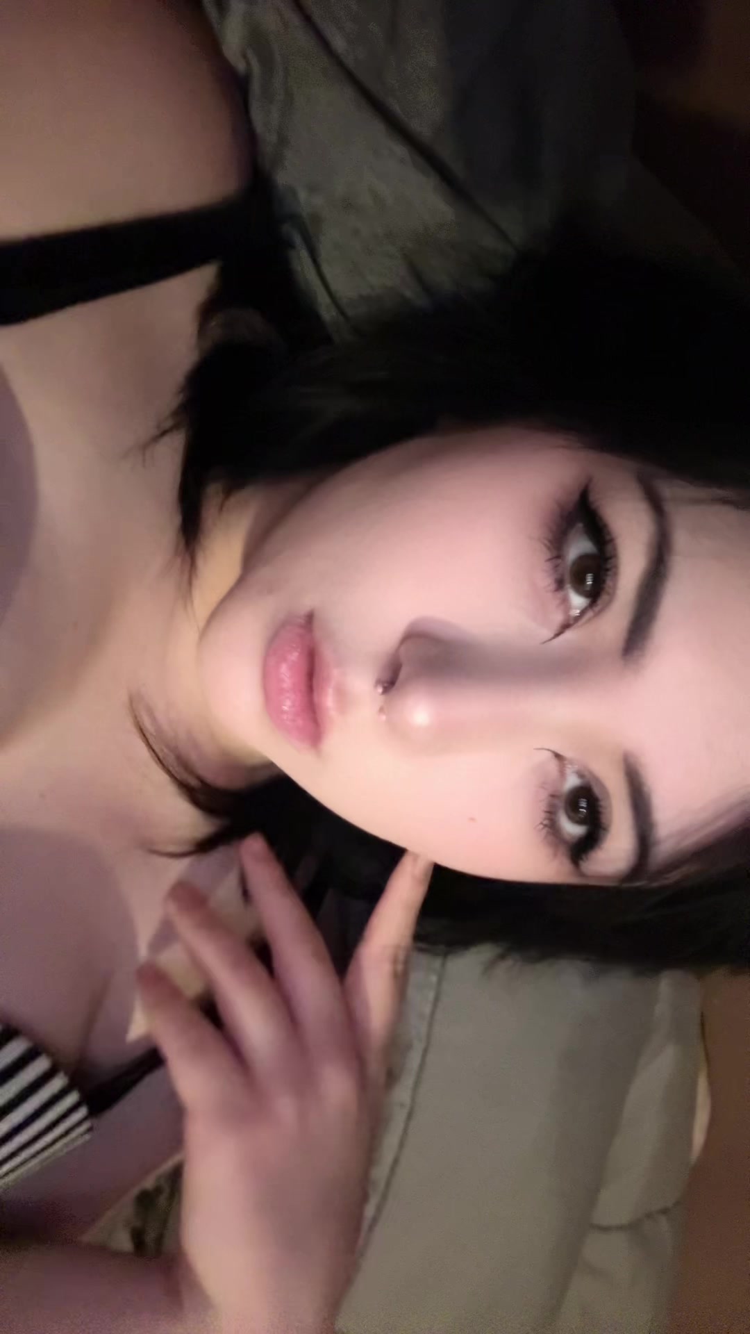 @Properquinn