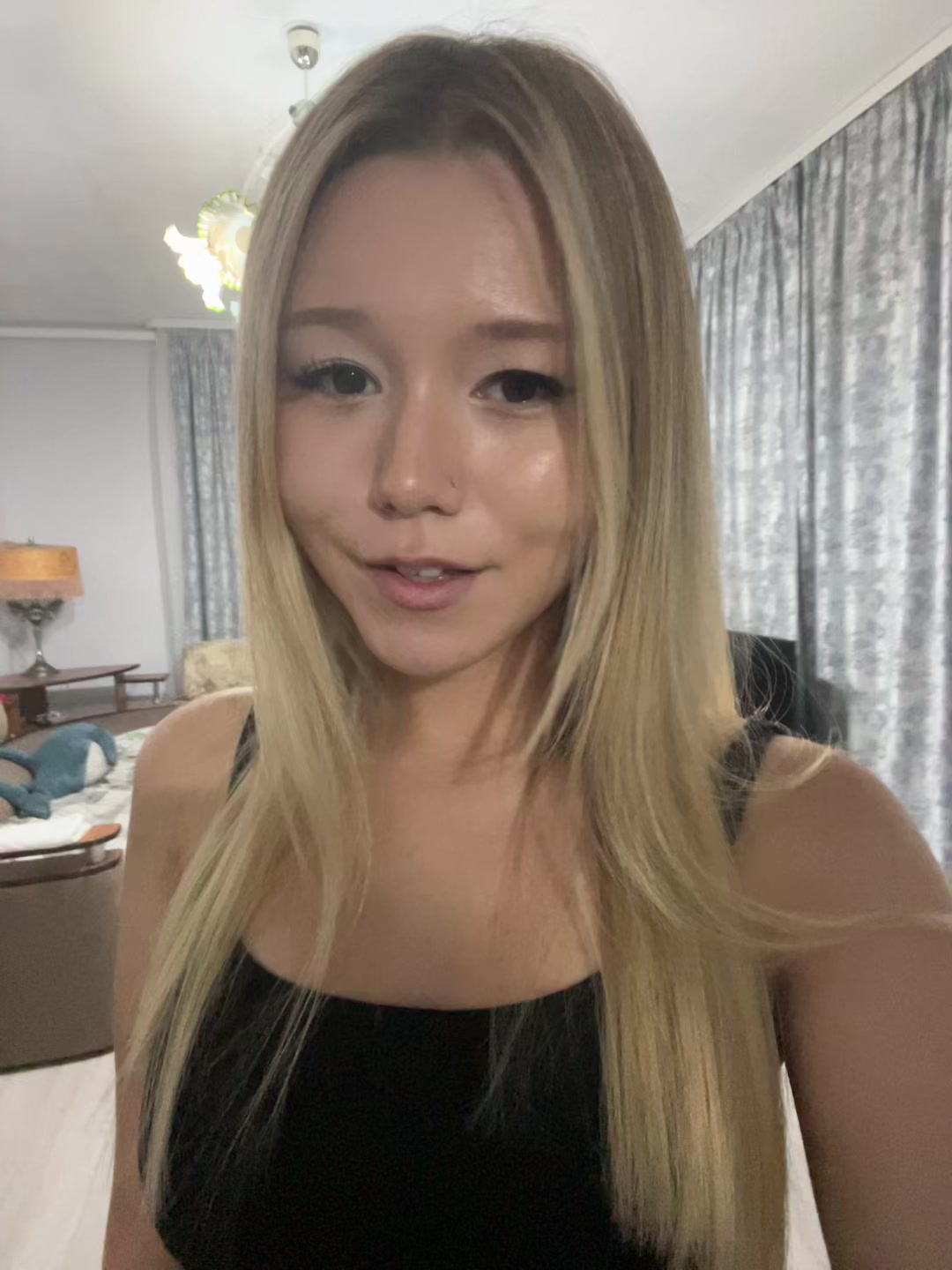 @👣👣