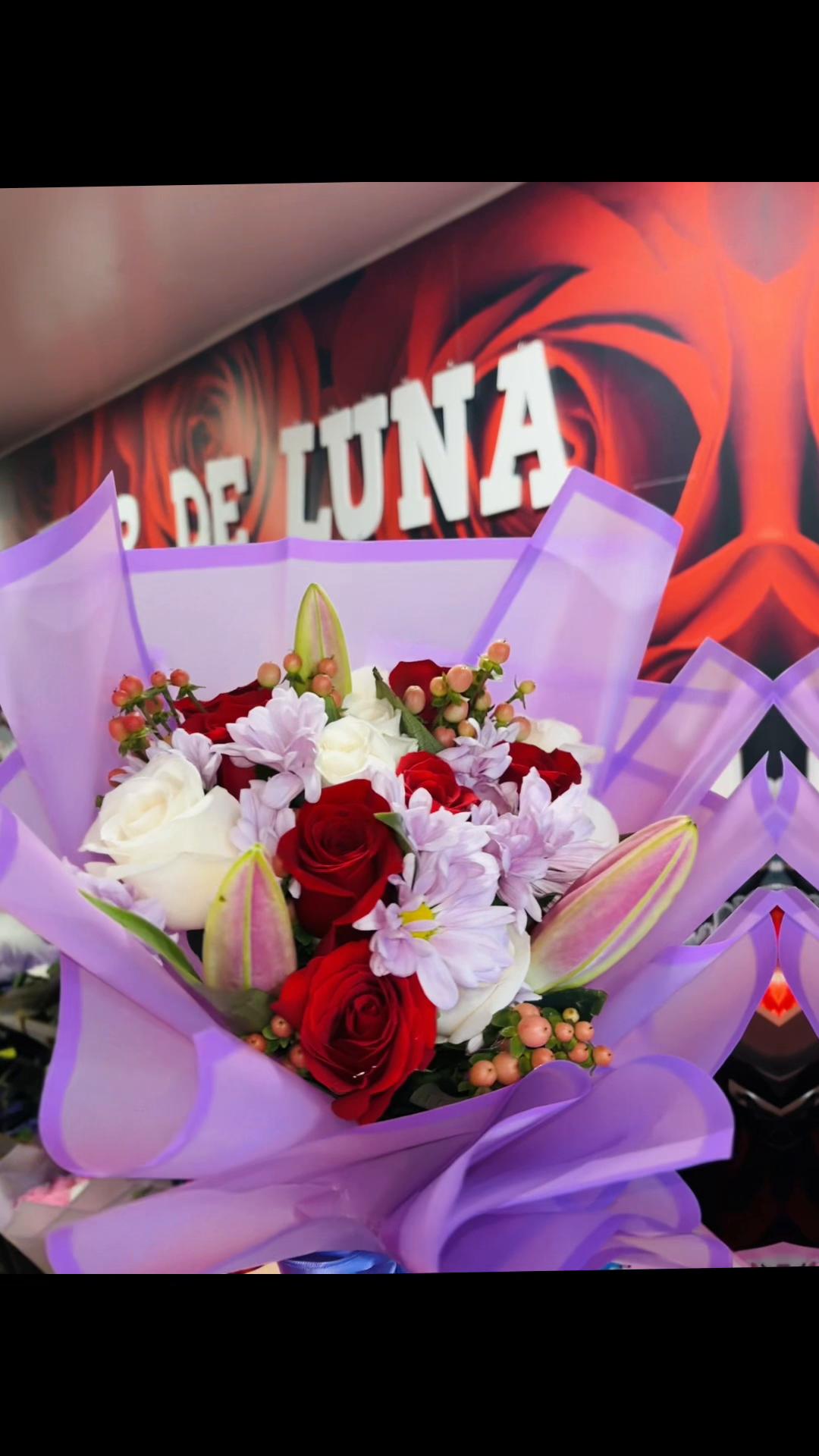 @Floreria Flor De Luna