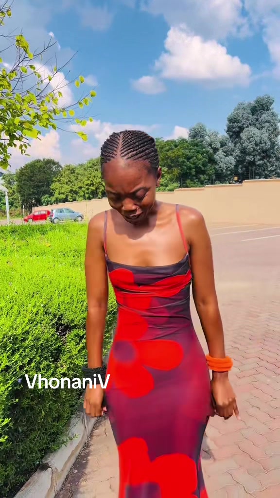 @Vhonani