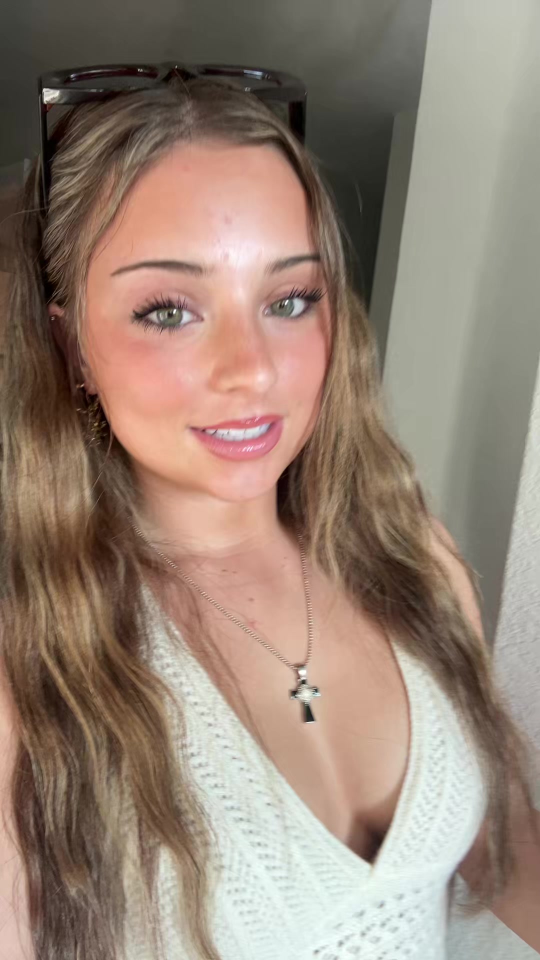 @claireee