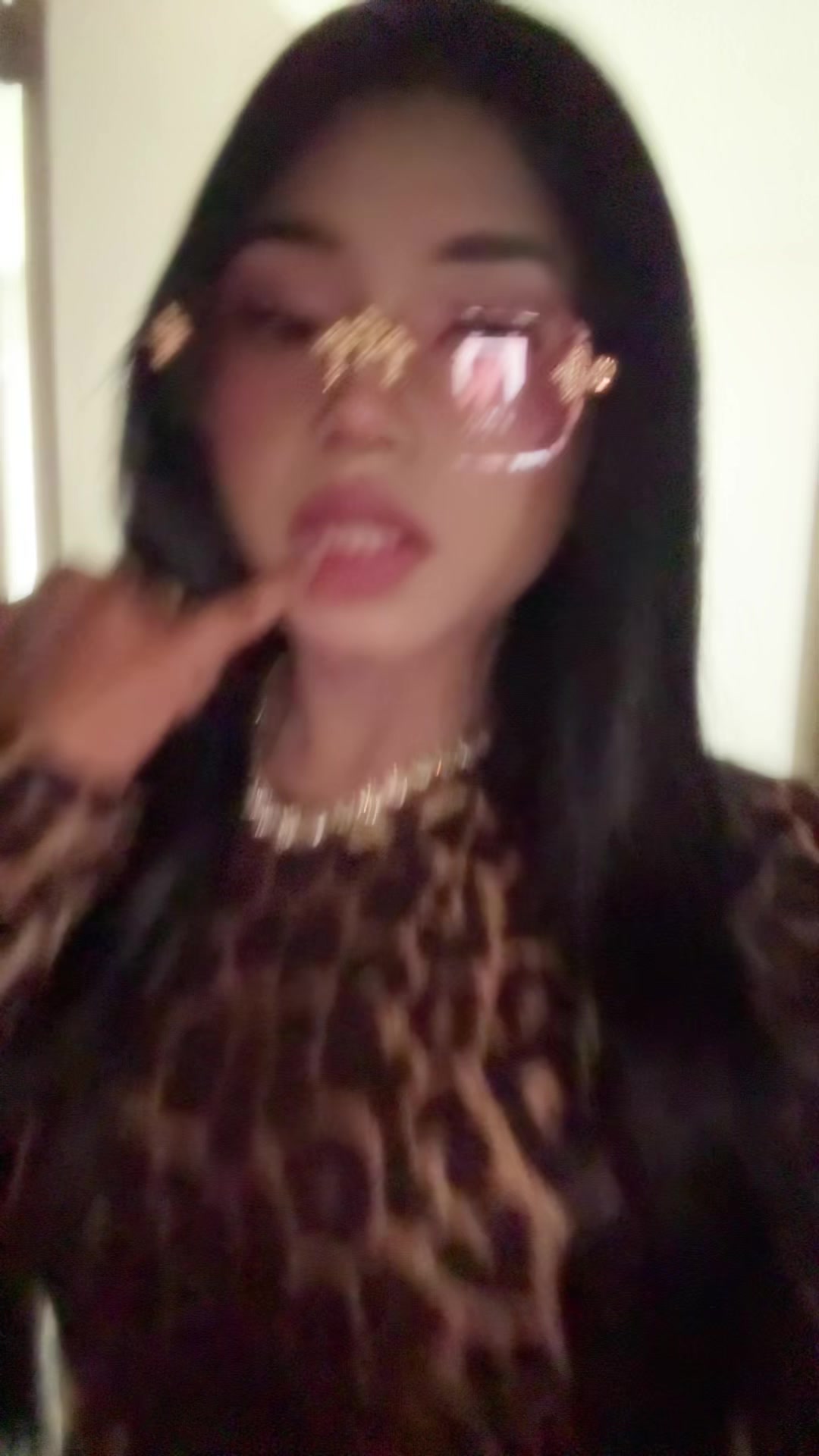 @Varshaa Var