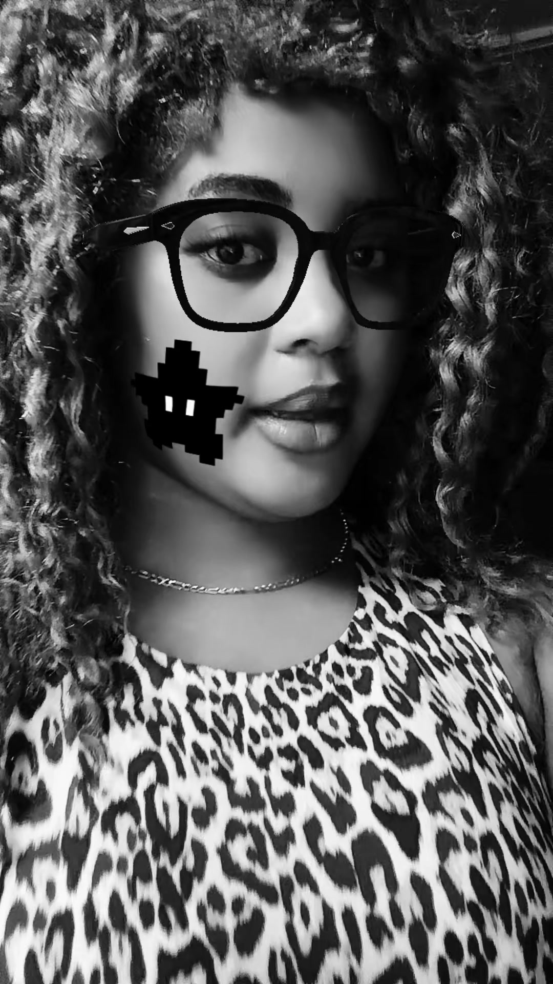 @Esther Best👻🤍