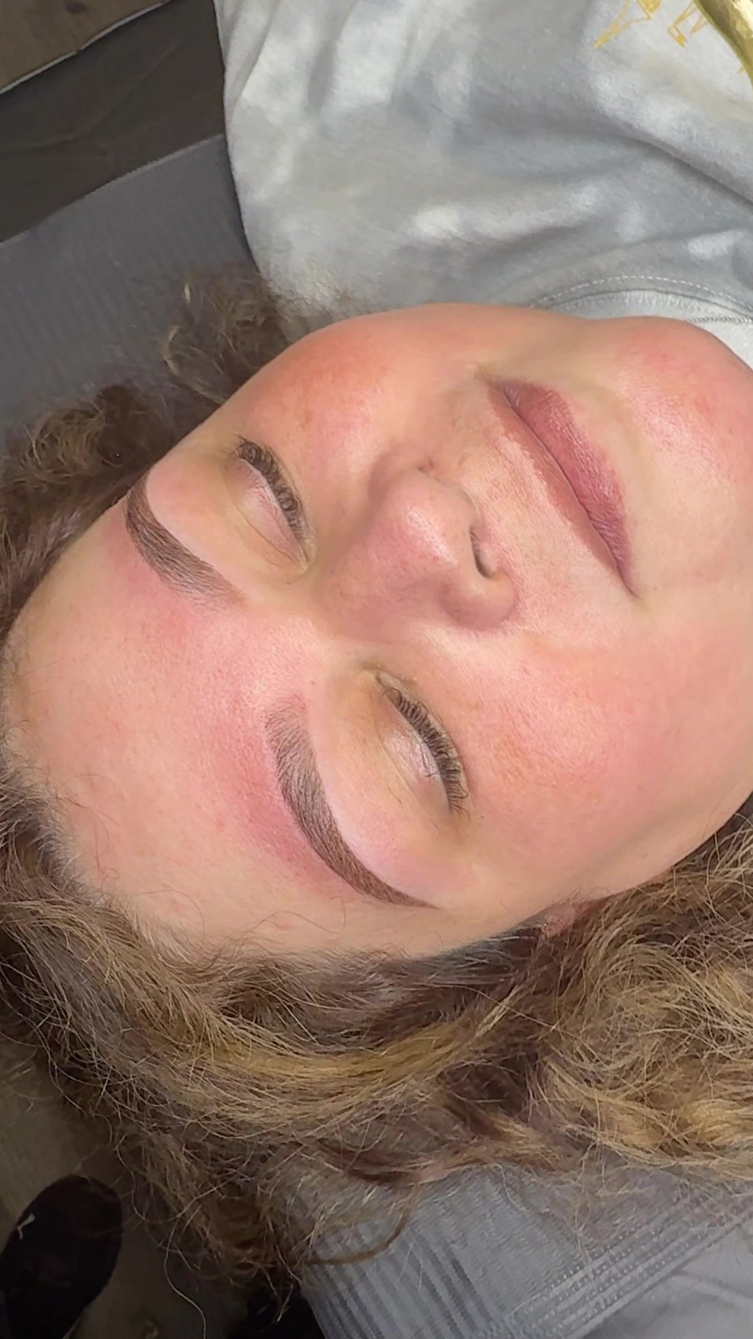 @divinityluxebeautybar