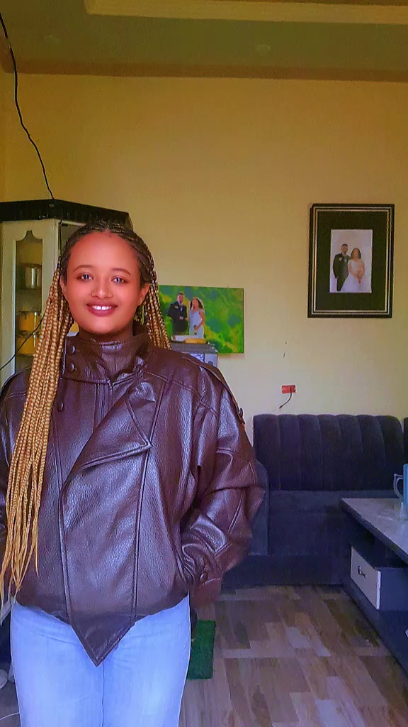 @Daraartuu 🤎🤎🤎🤎