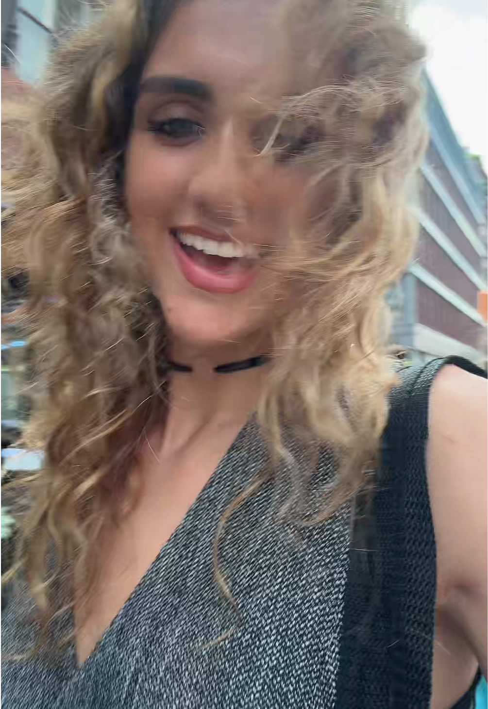 @Mia