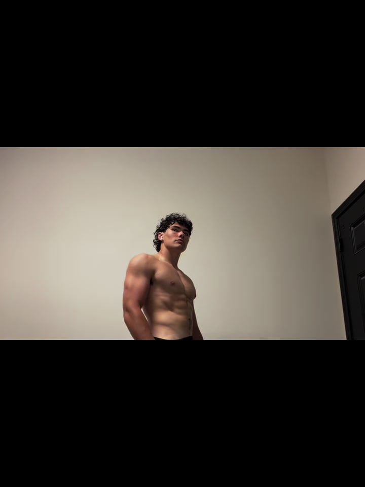 @💪 Pierre Lifting 💪