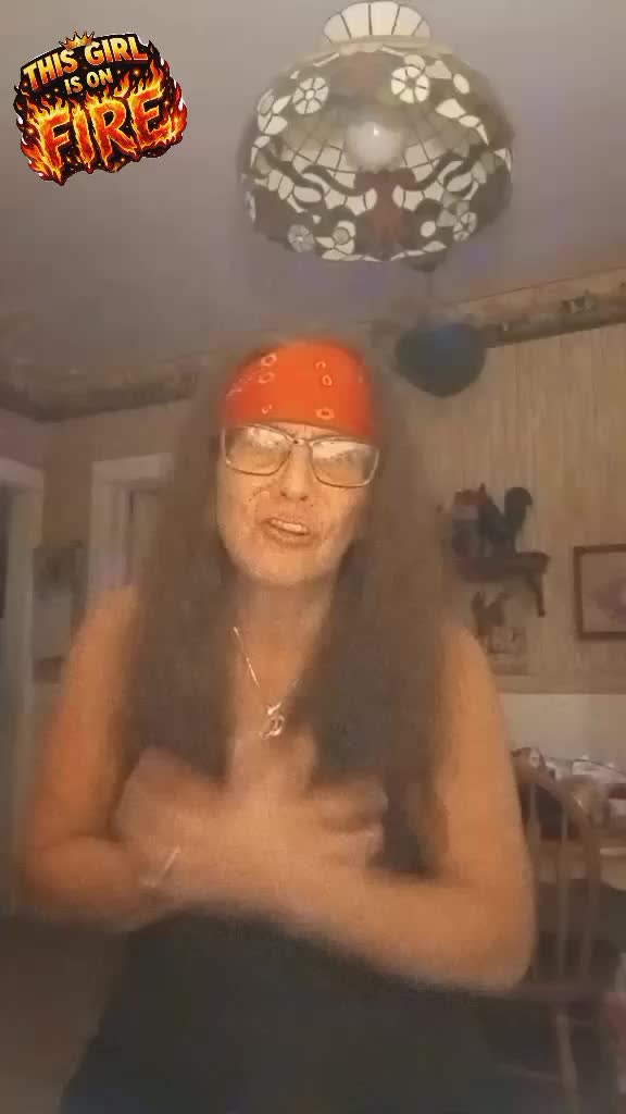@🖤❤️🤟REBEL Danielle Cerda772