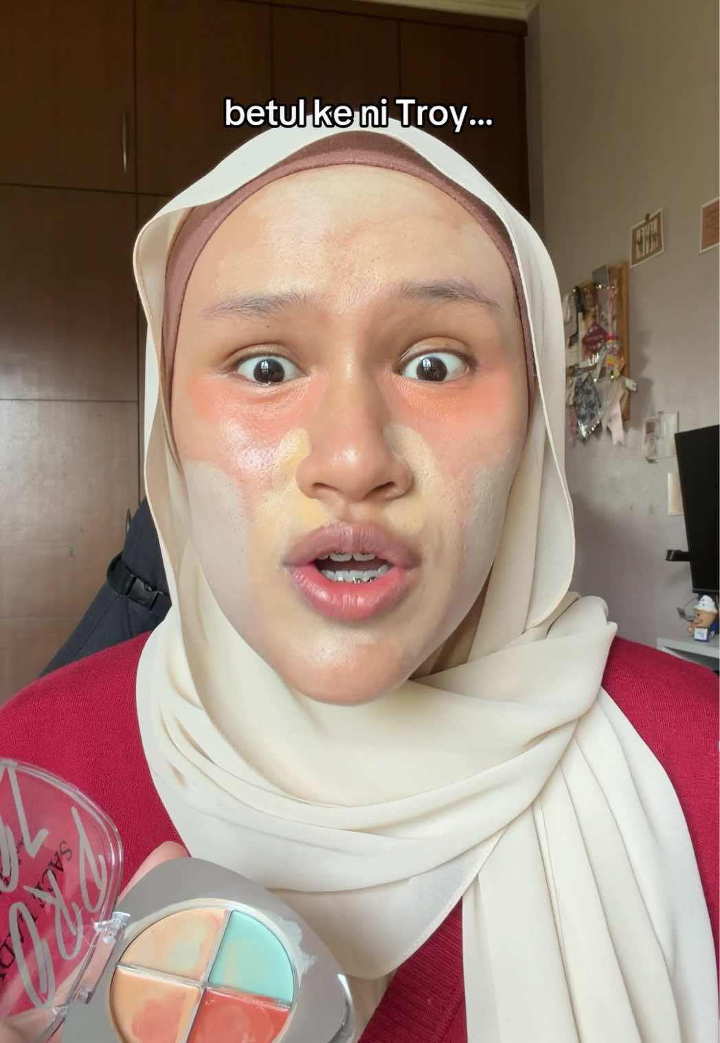 @Izzan Adriana
