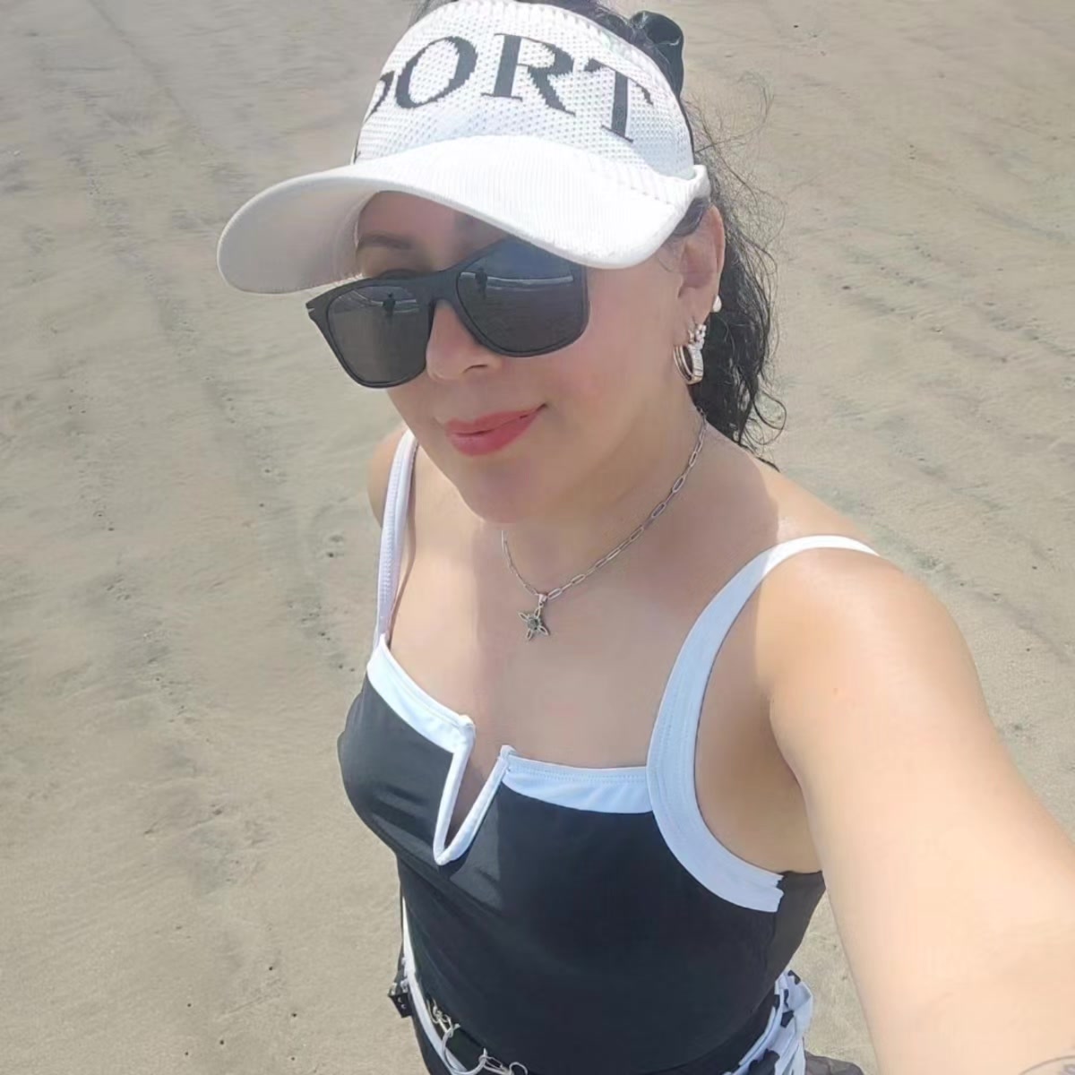 @Elena GarRom💜🍀👑🛬
