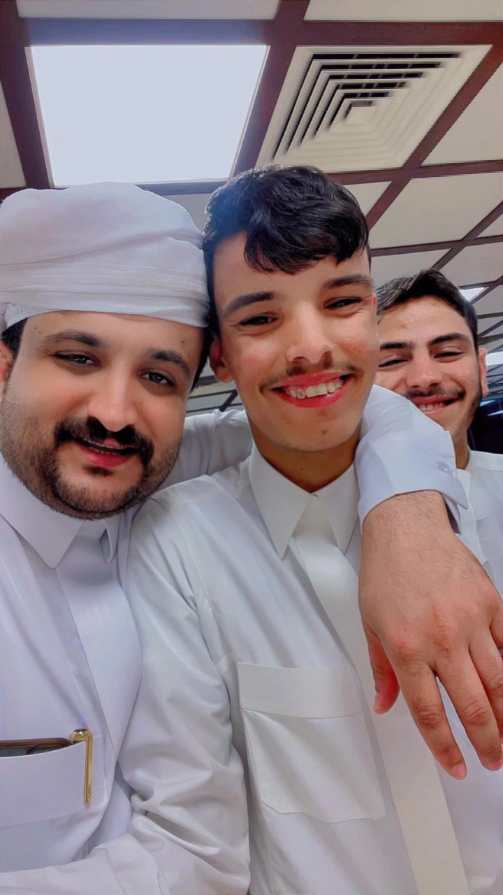 @ابـرق الريش ✌🏻