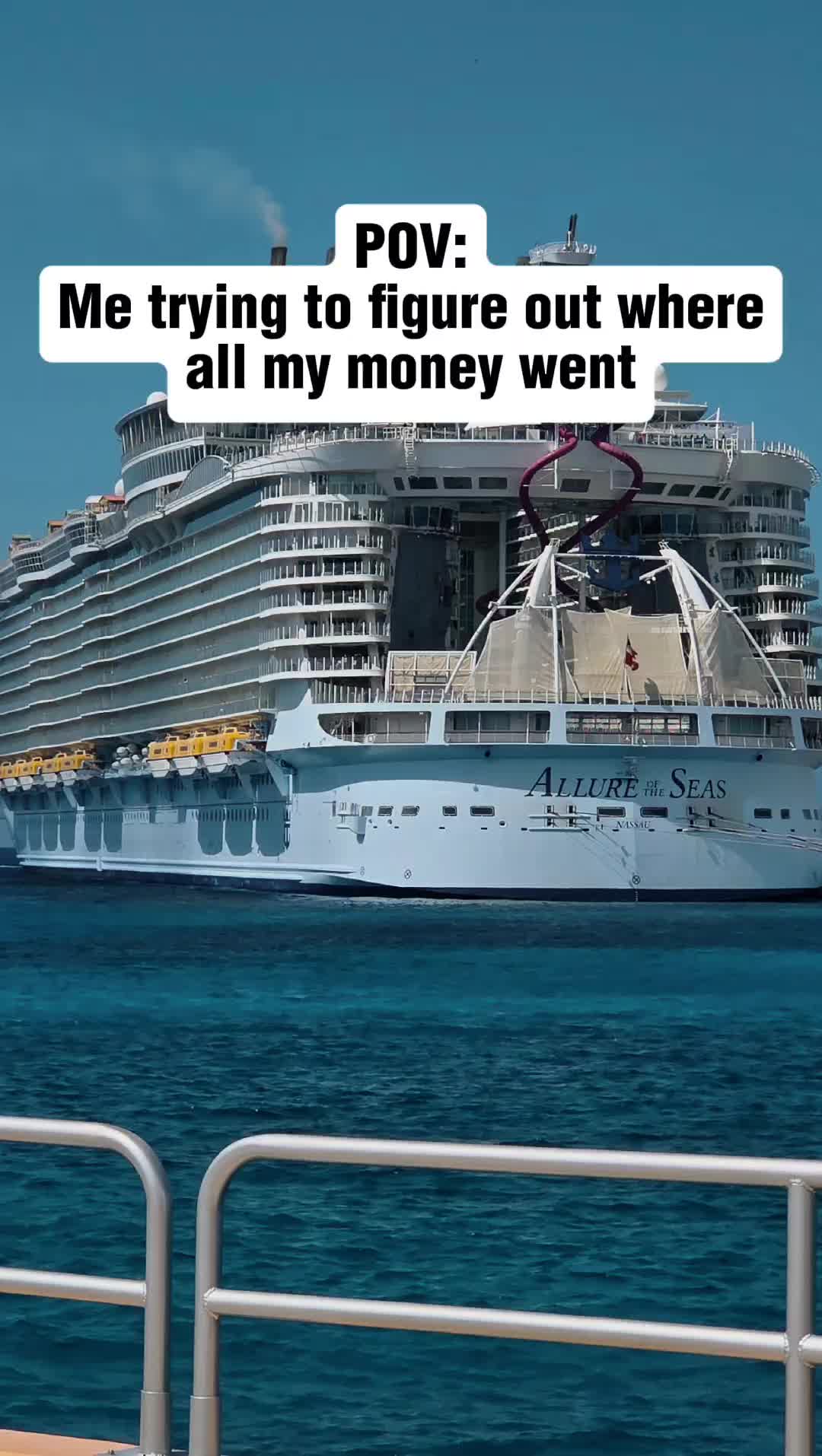 @Whit the Cruise Queen⚓️