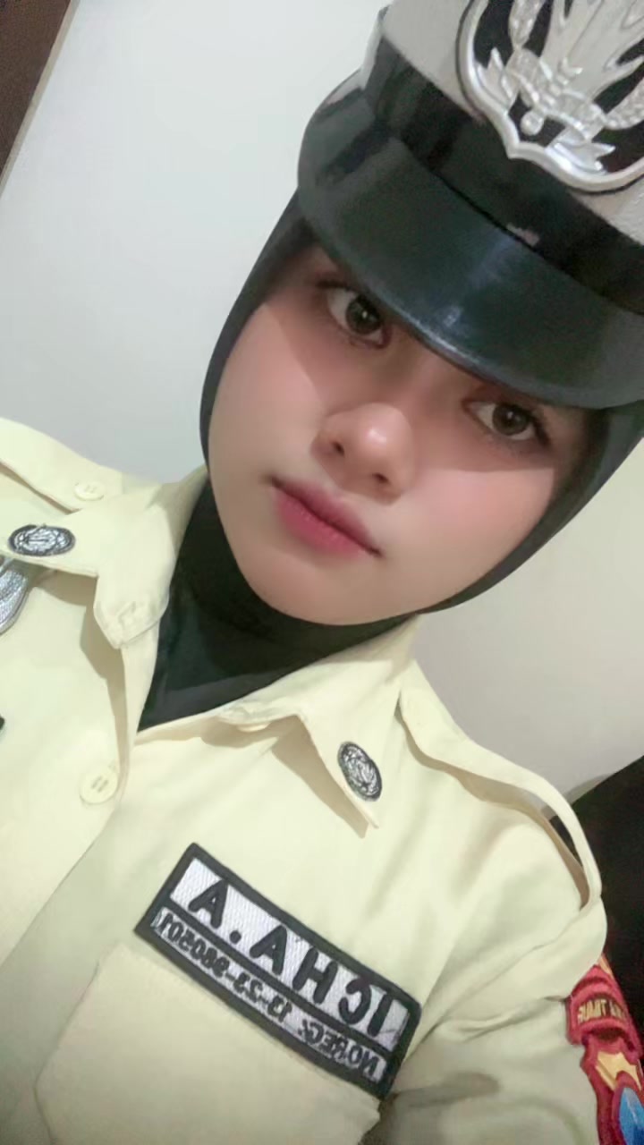 @Icha Random🦥