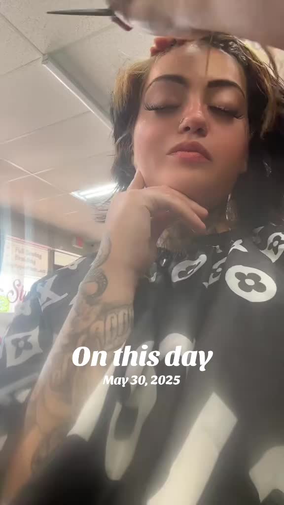 @Danielle🖤