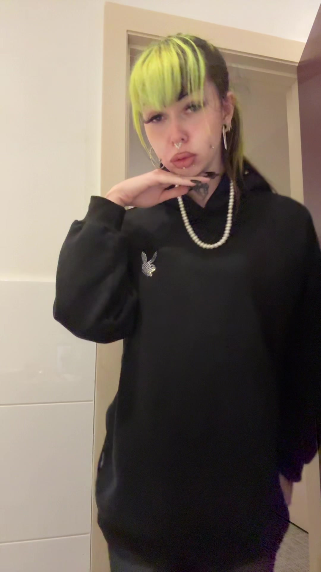 @LivingSkullz 🖤