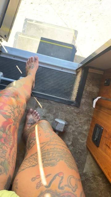 @WanderWoman