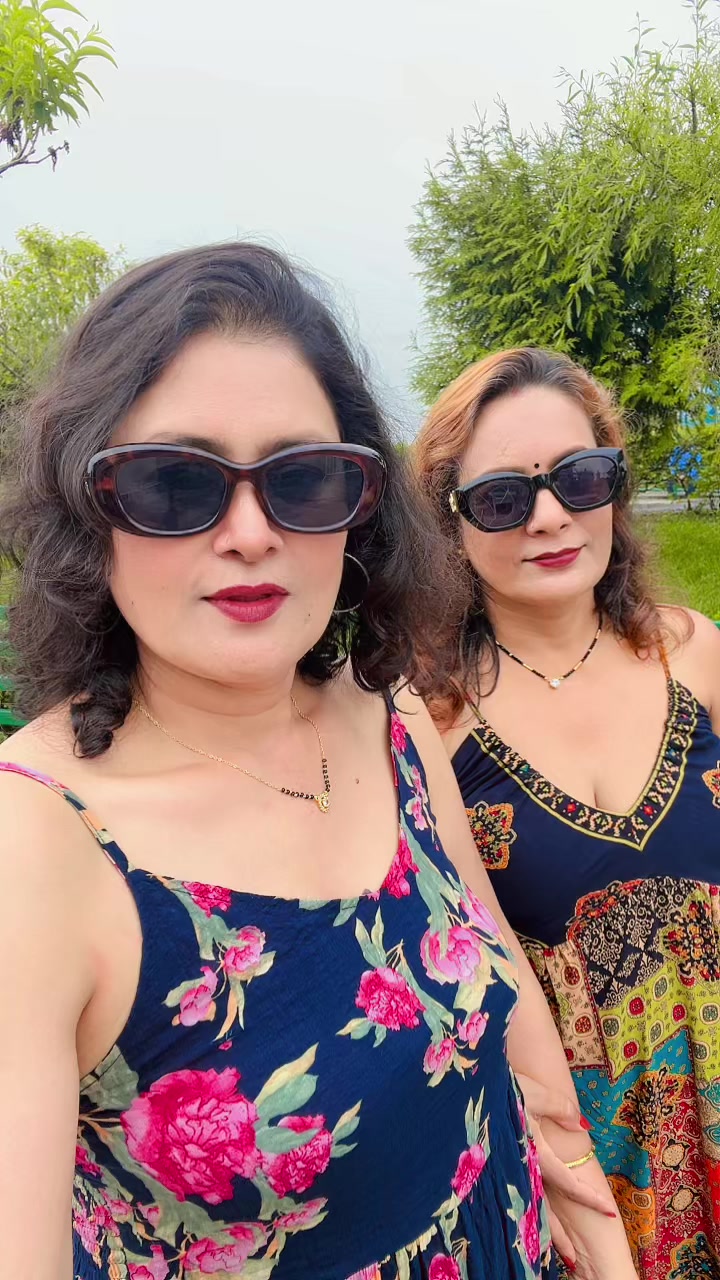 @santoshi_khadka