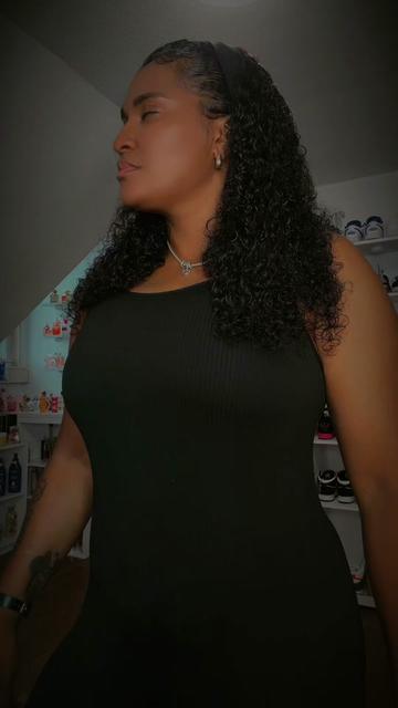 @carly Correia official 🎵🎵🎵