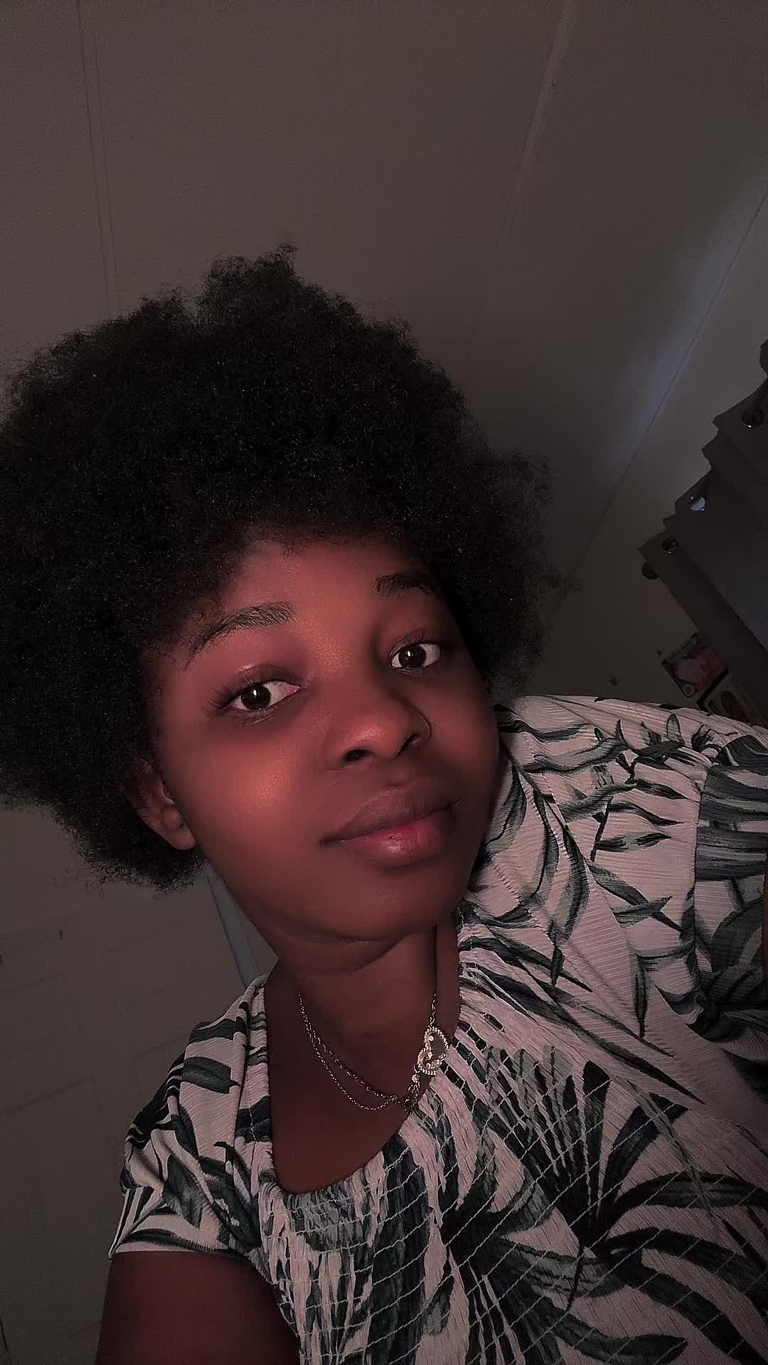 @Liline586