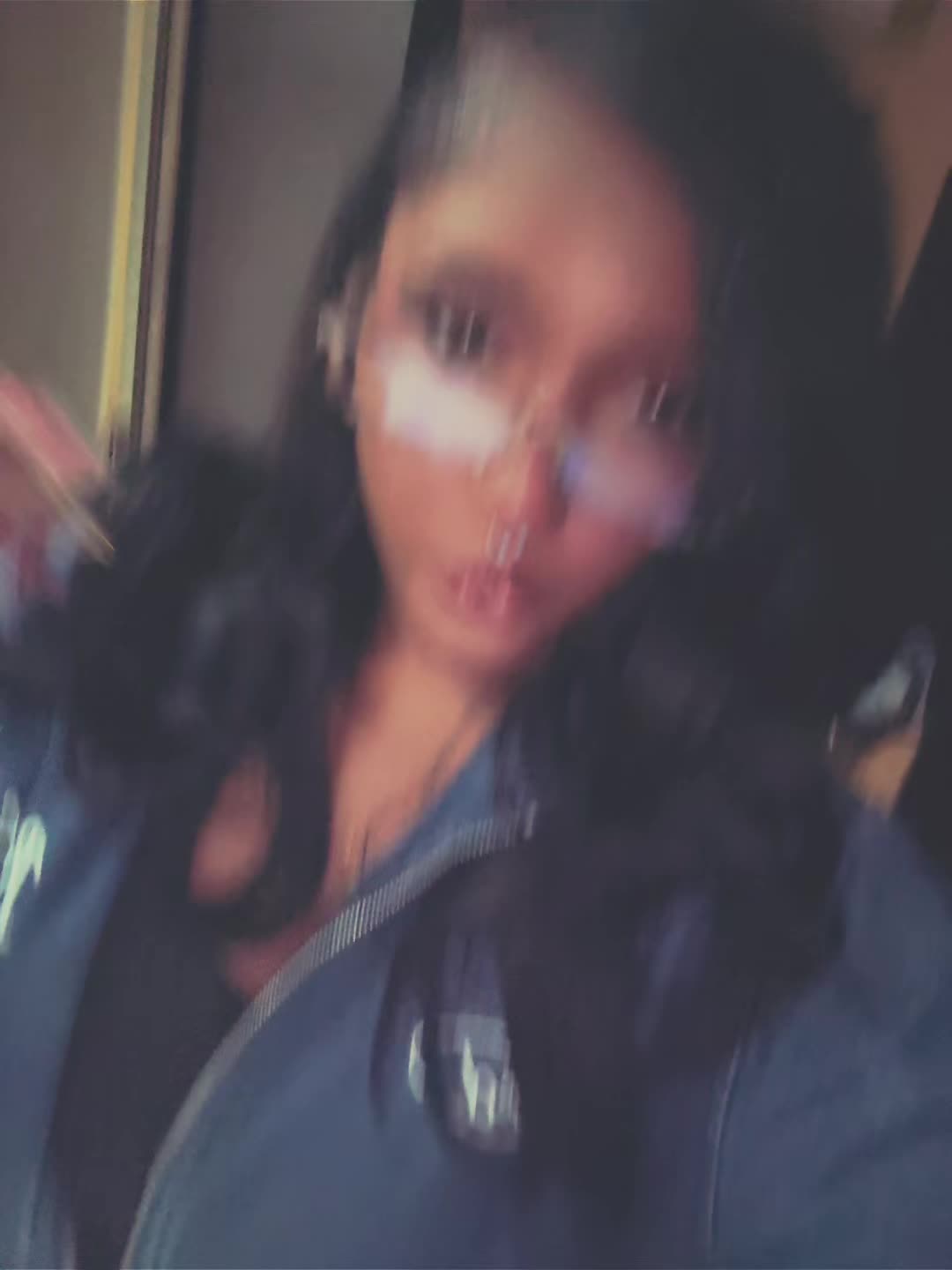 @️
