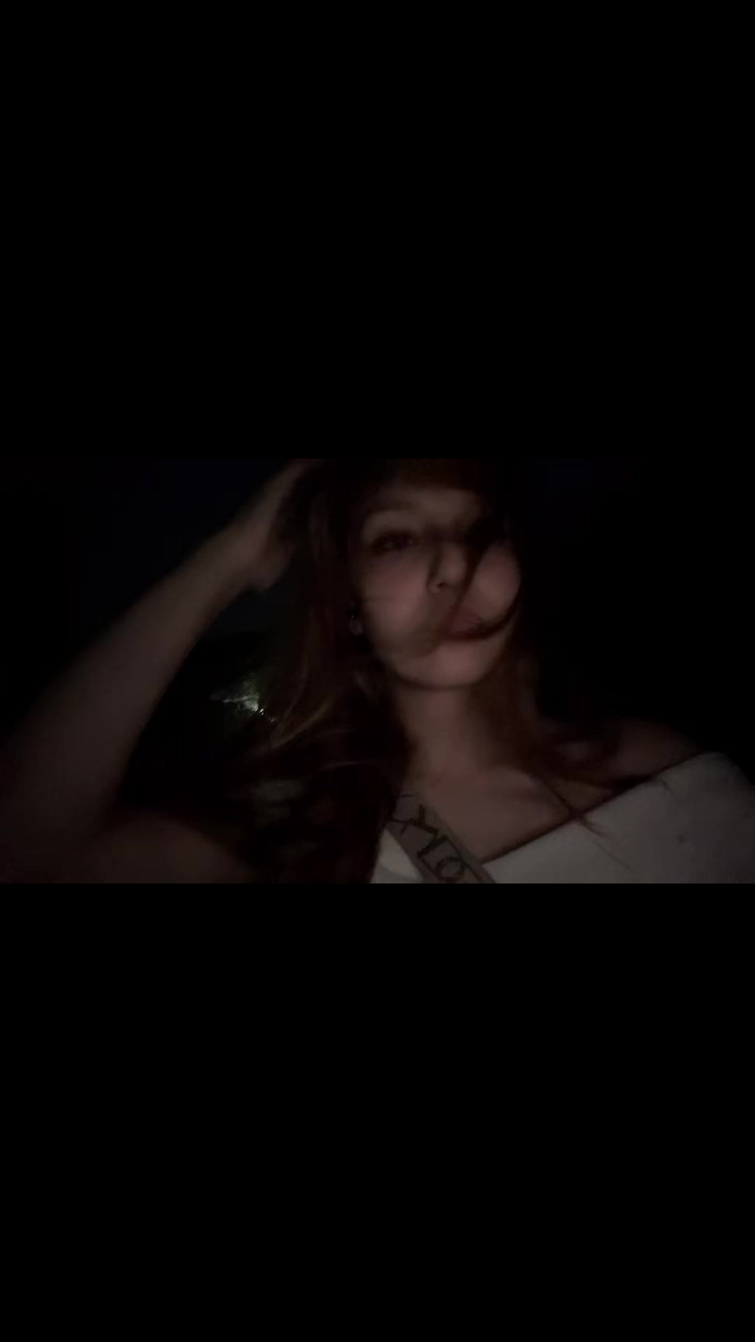 @howmanyholic