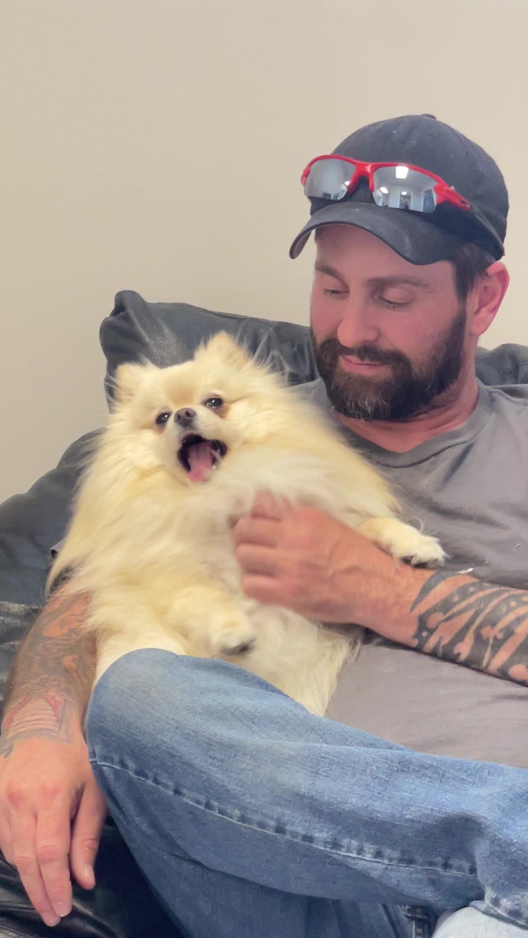 @beingmilothepom