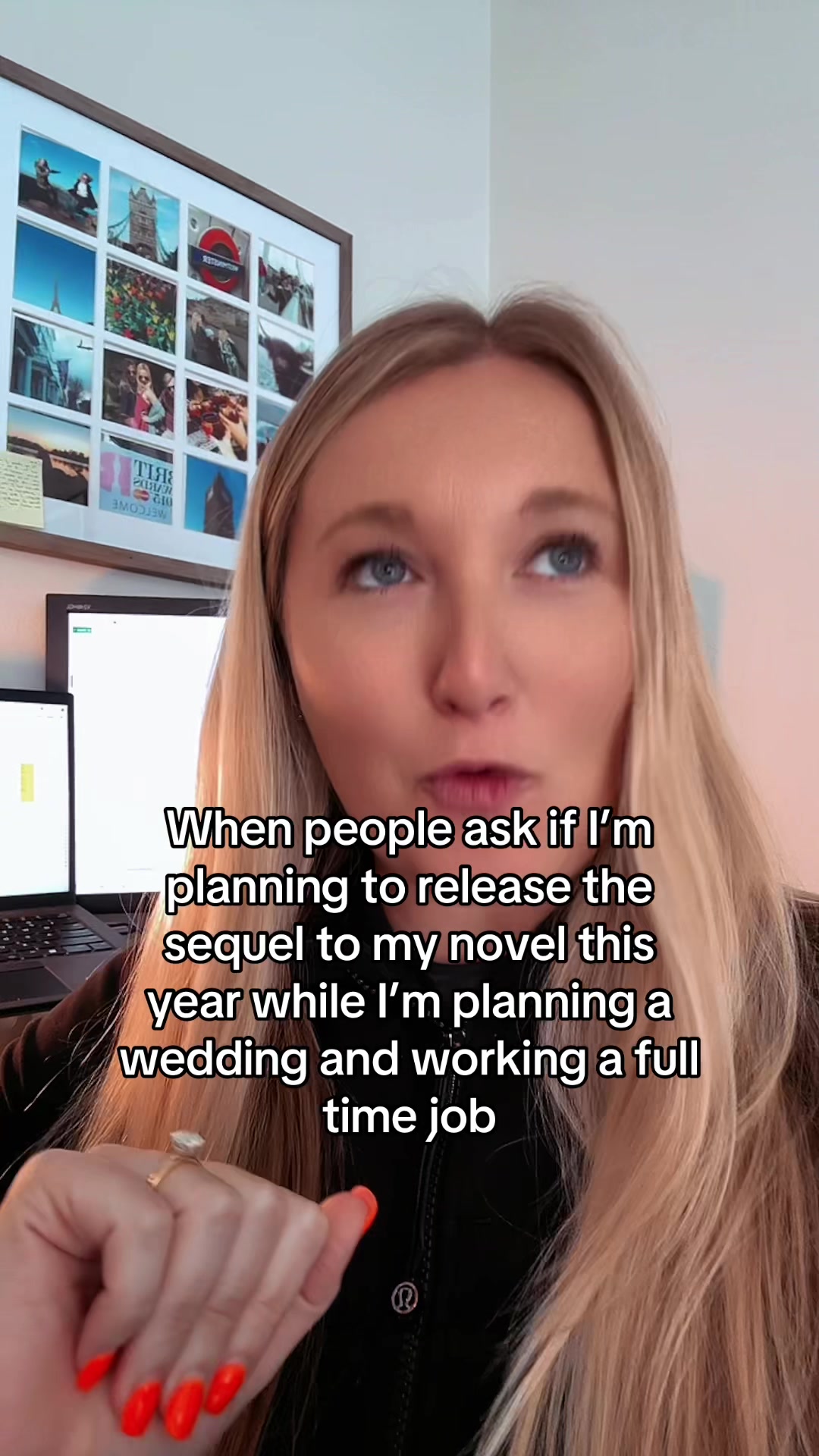 @Author Laura Devine ๐๐