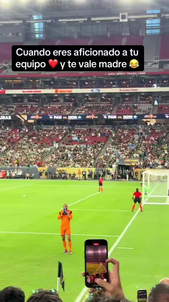 @Juan🦊👀