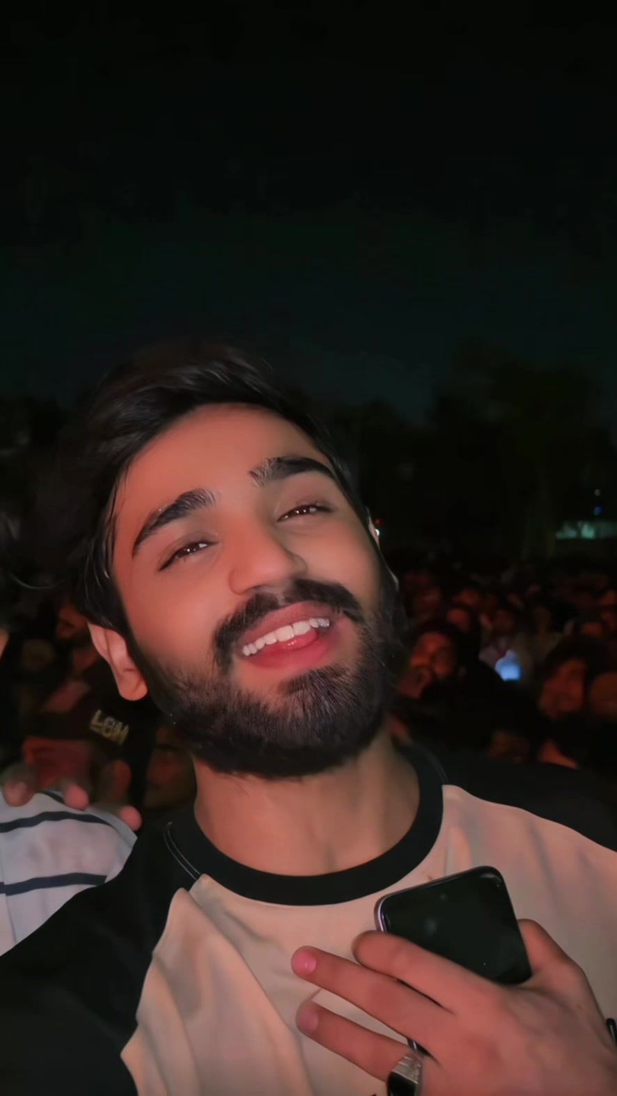 @⚜️جنيد_بھٽو⚜️