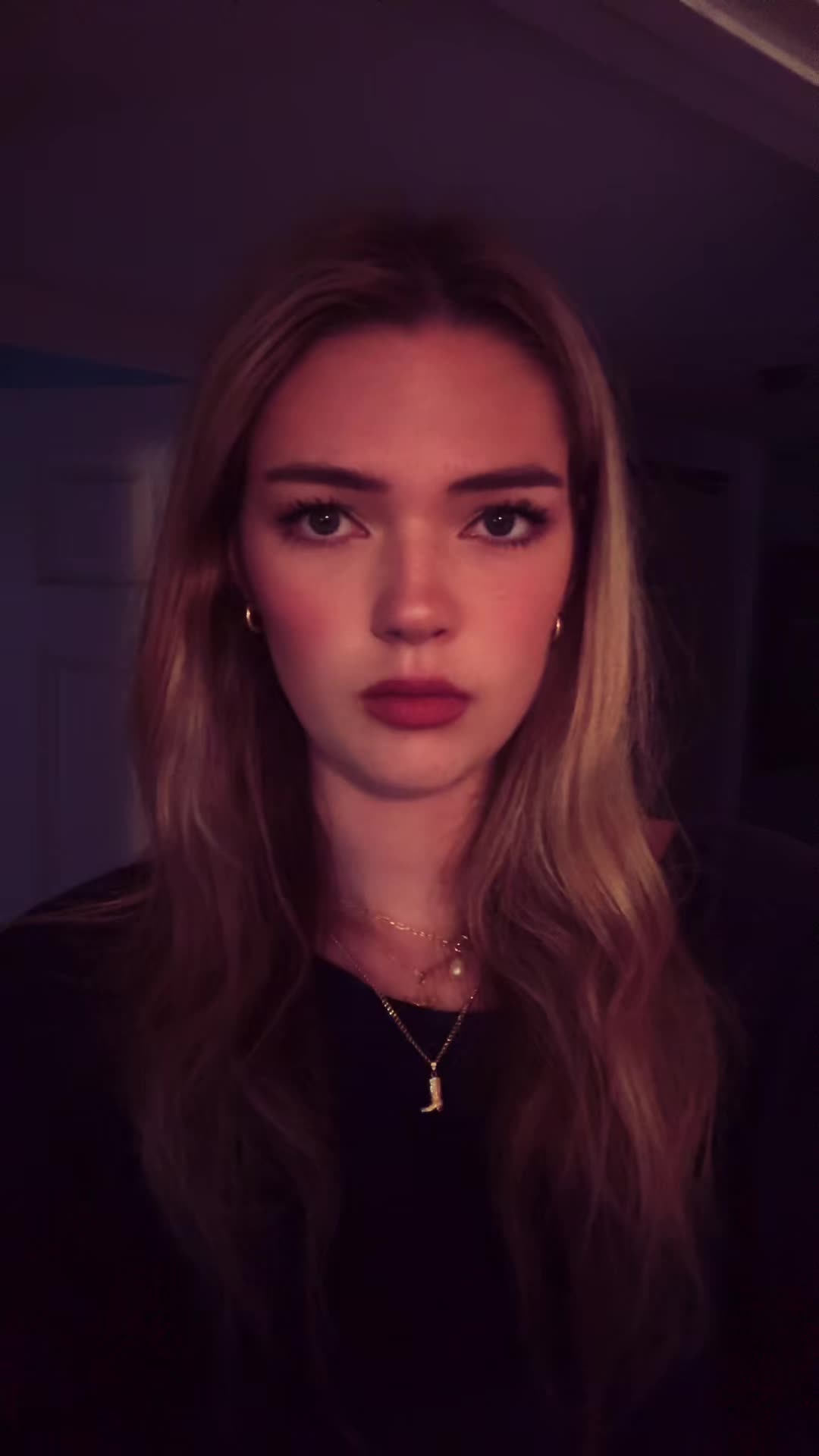 @itskarinajones