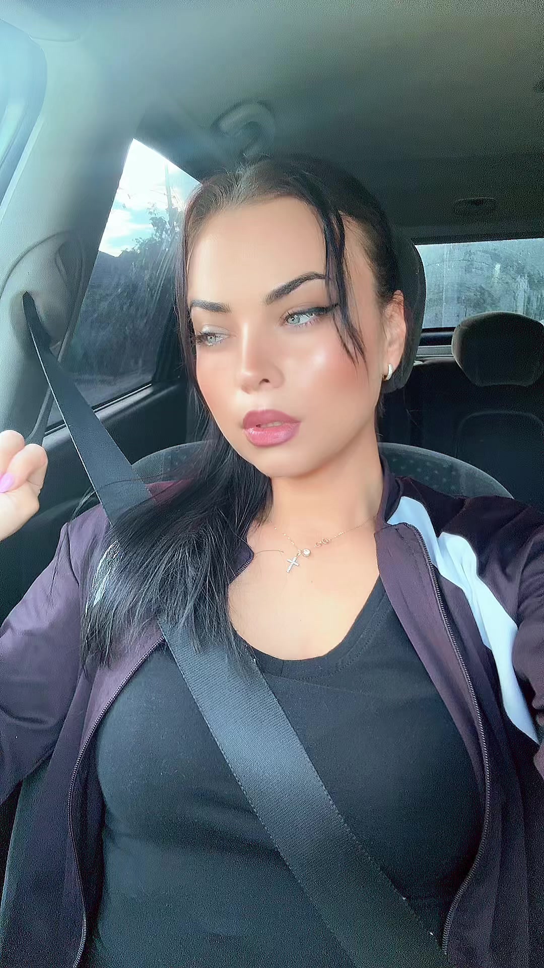 @Ionela🐍
