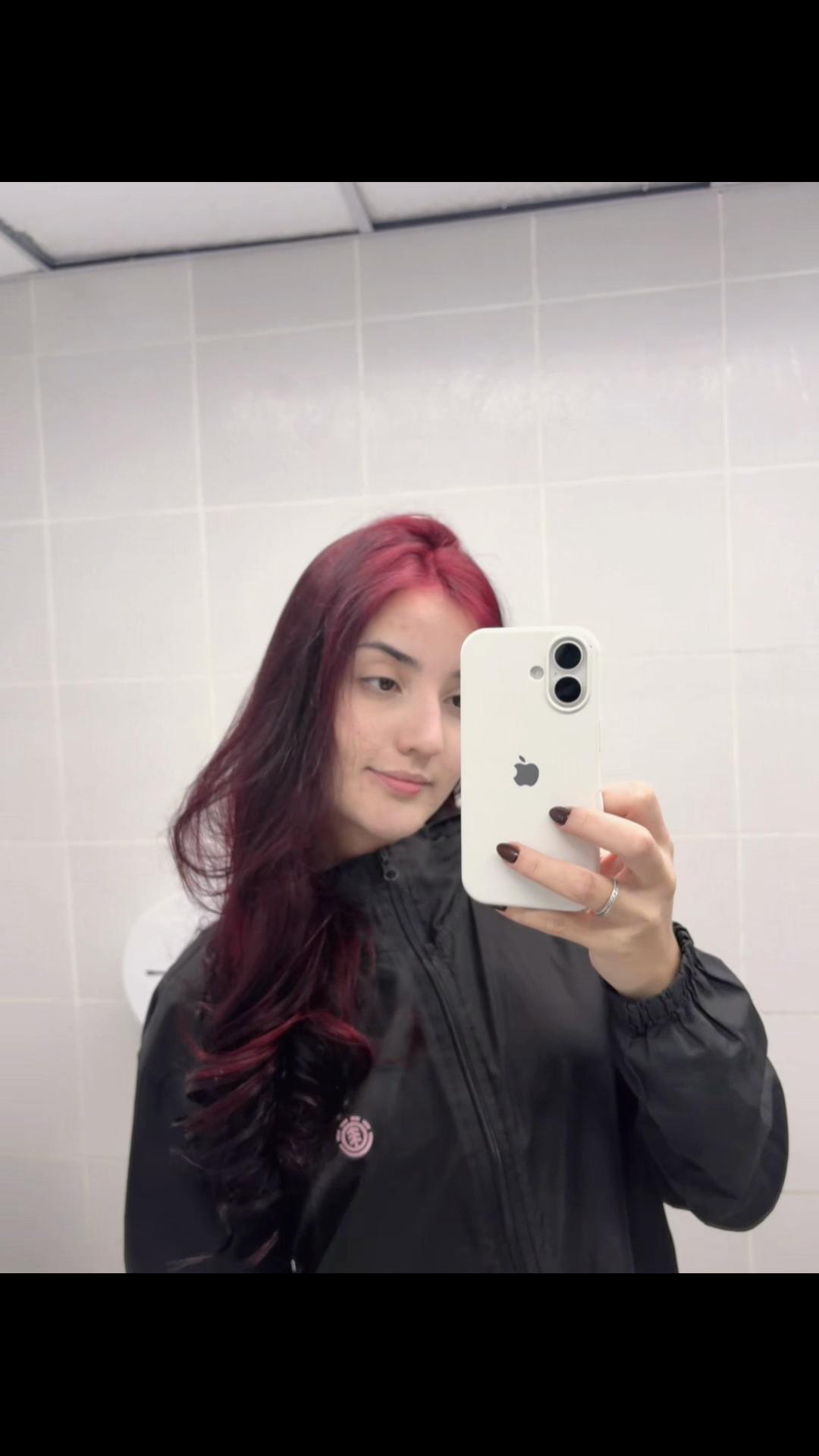 @layana bruckmann