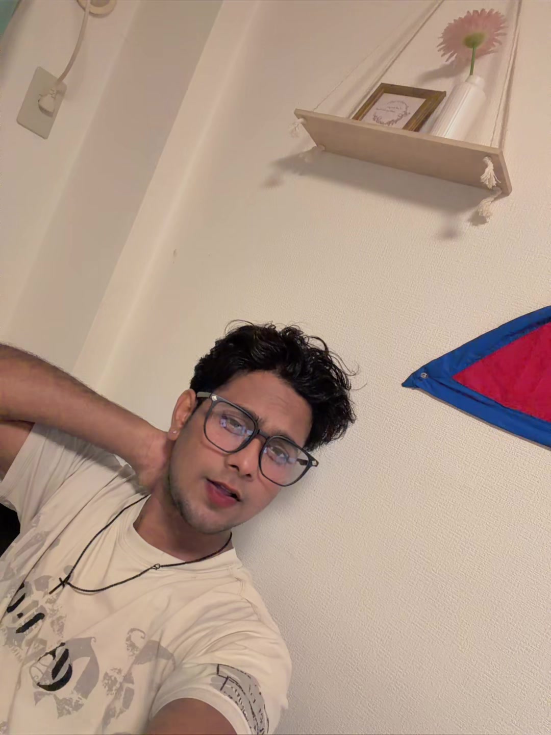 @𝐌𝐫_𝐘𝐚𝐝𝐚𝐯🕊️✨
