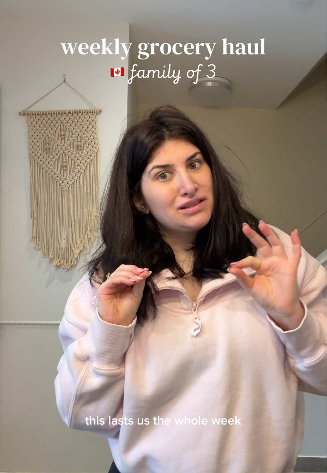 @Hannah &bull; Pregnant Toddler Mom