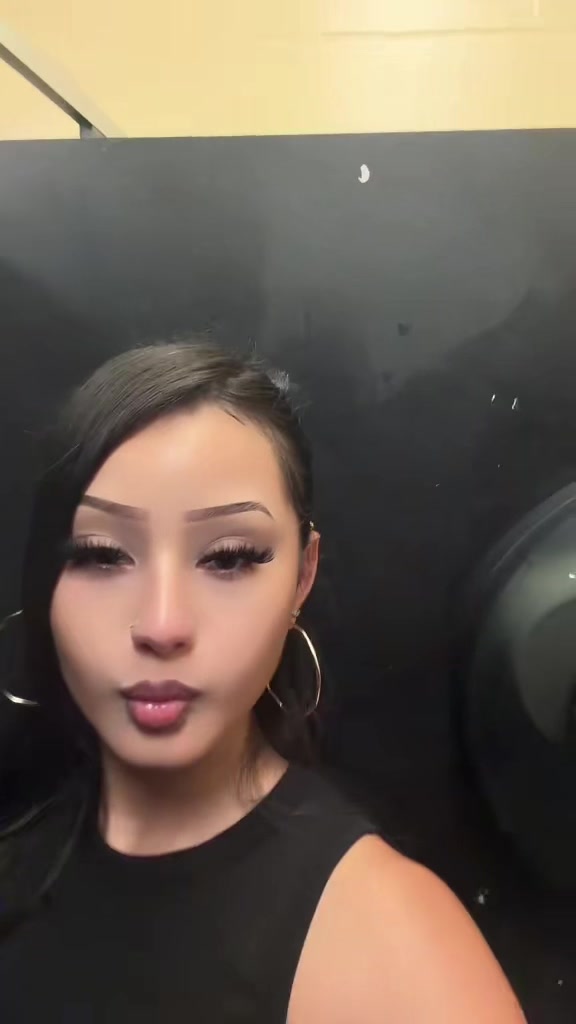 @topsecretmellyvbaby